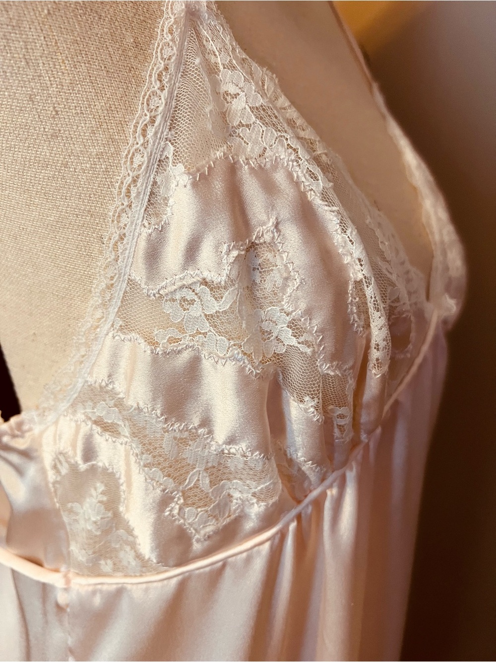 VTG Miss Dior Blush Pink Lace Trim Ballet Length Chemise S - Picture 3 of 7